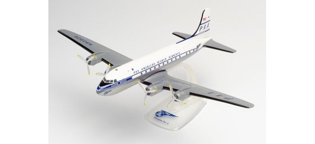 Herpa Wings Snapfit Douglas DC-4 Pan American World Airlines (1:125) HA612784