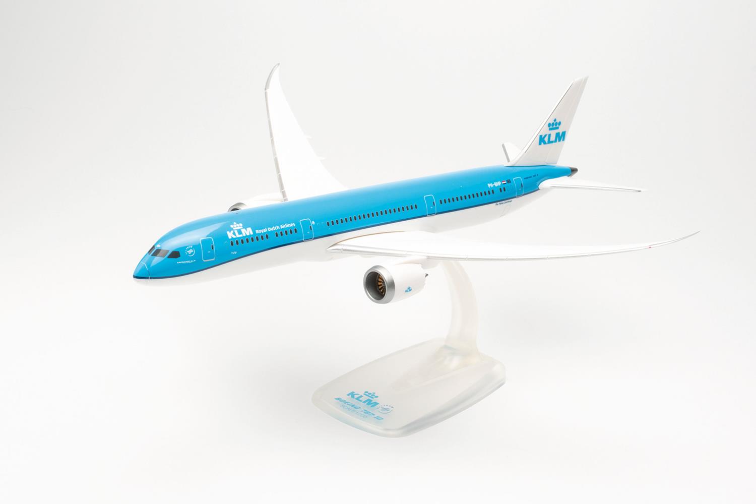 Herpa Wings Snapfit Boeing 787-9 Dreamliner KLM Tulip (1:200) HA613583