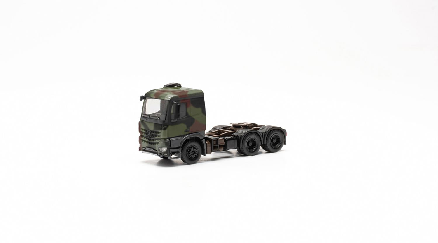 Herpa Military MB Arocs 6x4 Rigid Tractor Camouflage HA747028
