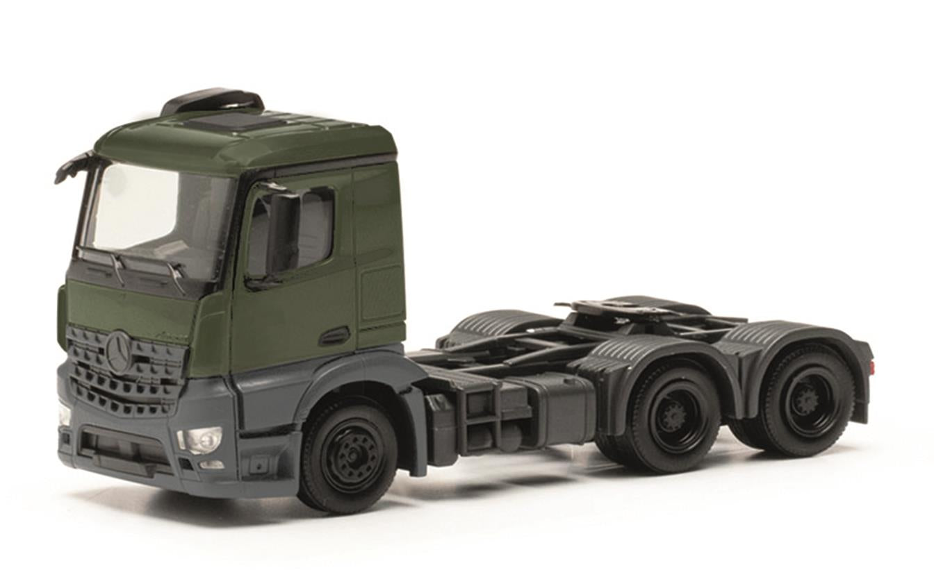 Herpa Military MB Arocs 3 Axle Tractor Unit HA747066