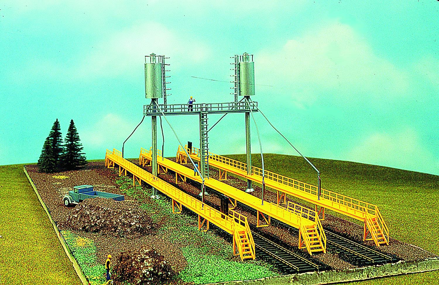 Heljan (Europe) Locomotive Fuelling/Sanding Facility Kit HN01000113