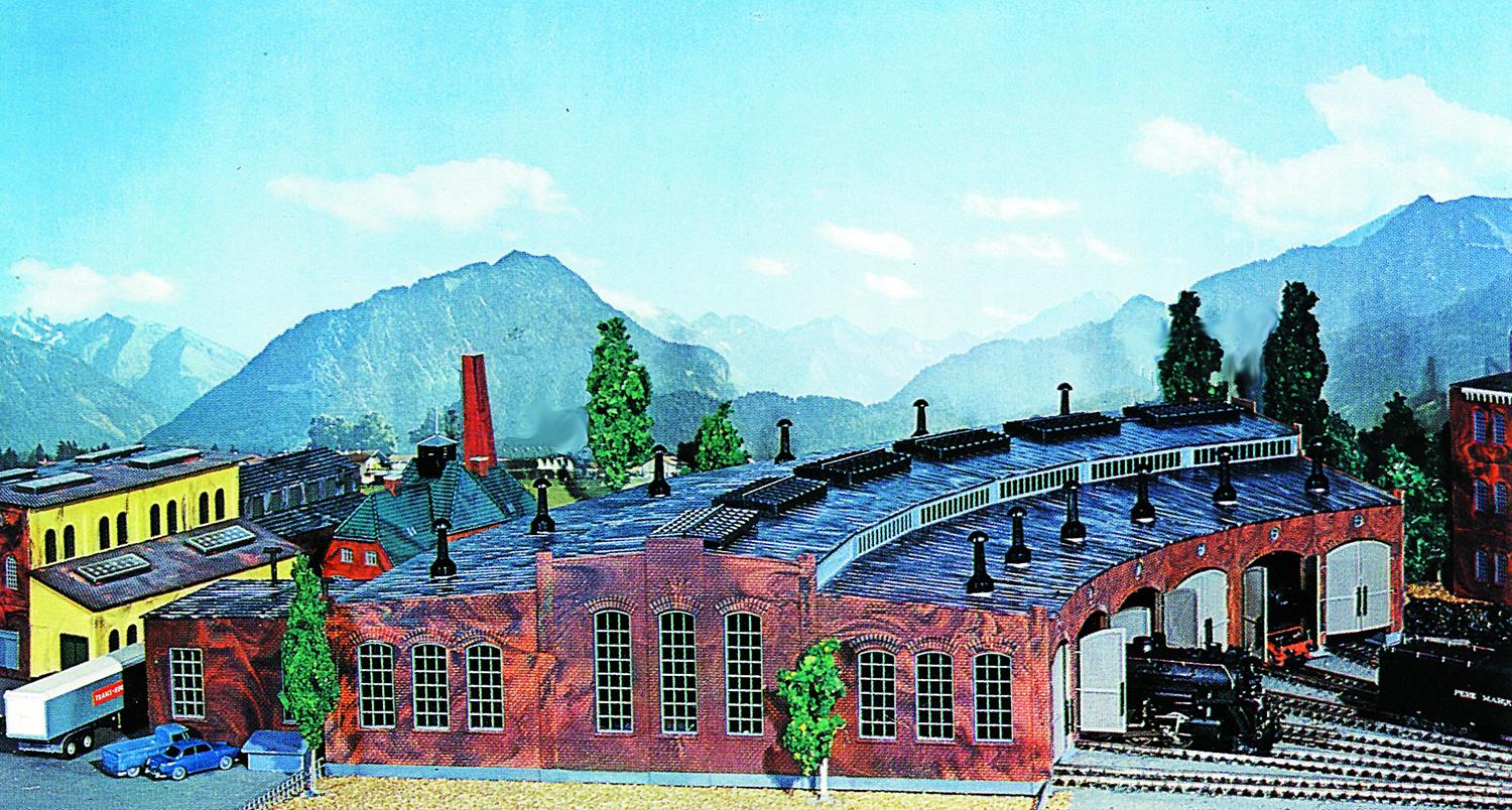 Heljan (Europe) Three Track Roundhouse Kit HN01000802