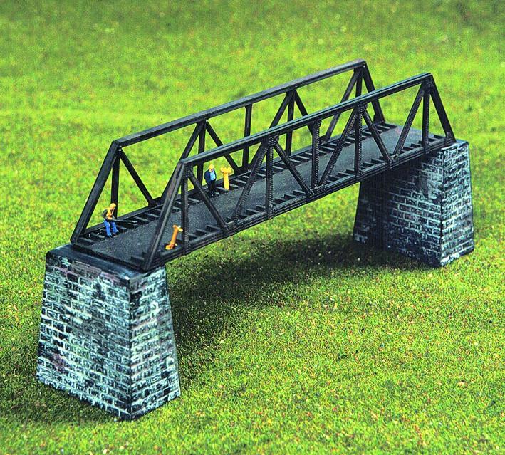 Heljan (Europe) Single Track Metal Bridge with 2 Piers Kit HN02000663