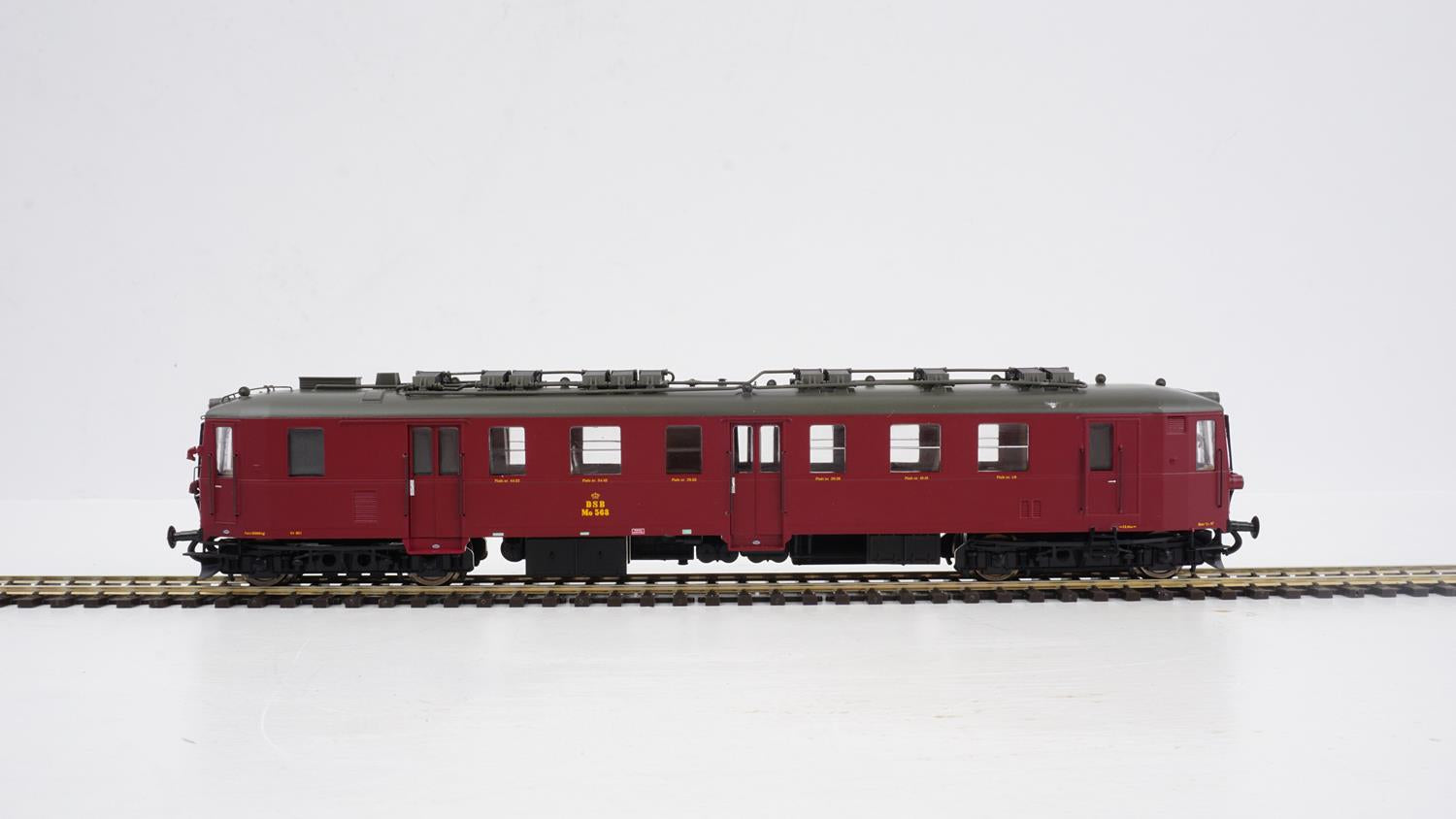 Heljan (Europe) DSB MO 568 Diesel Railcar III (DCC-Sound) HN10045501