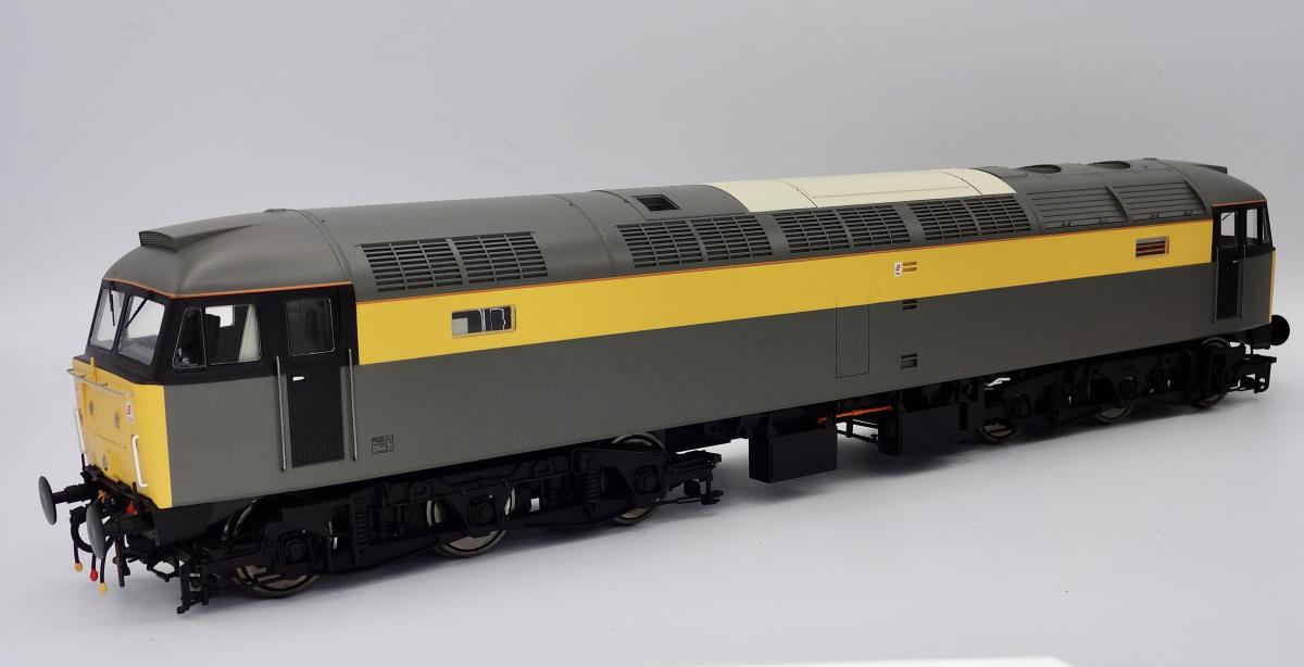 Heljan Class 47 Railfreight Triple Grey HN4863