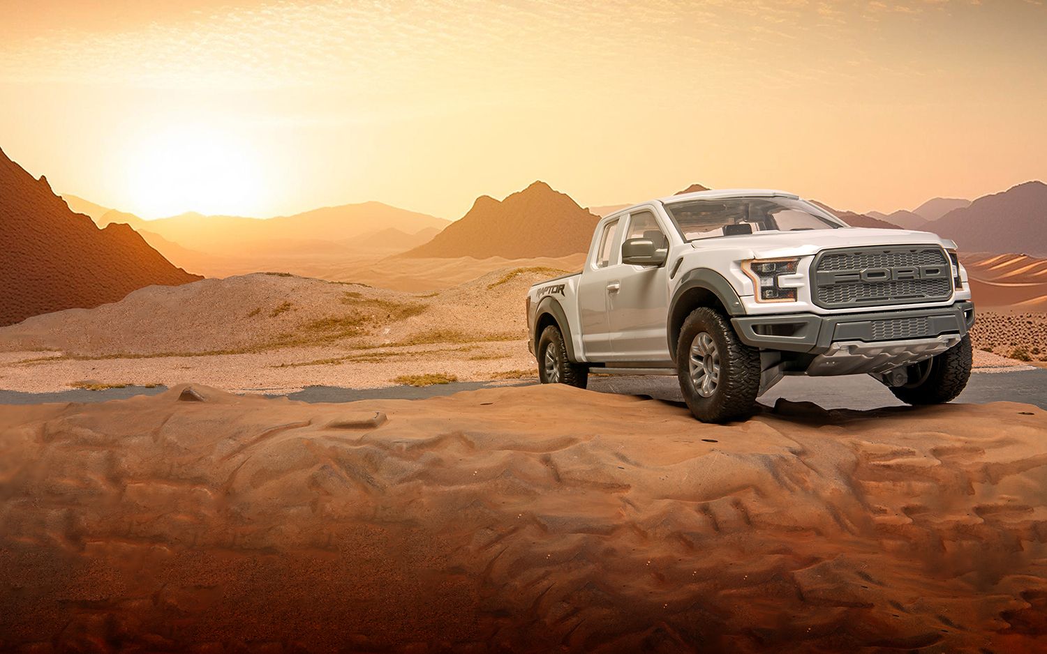 Airfix Quickbuild Ford F-150 Raptor - Grey J6053