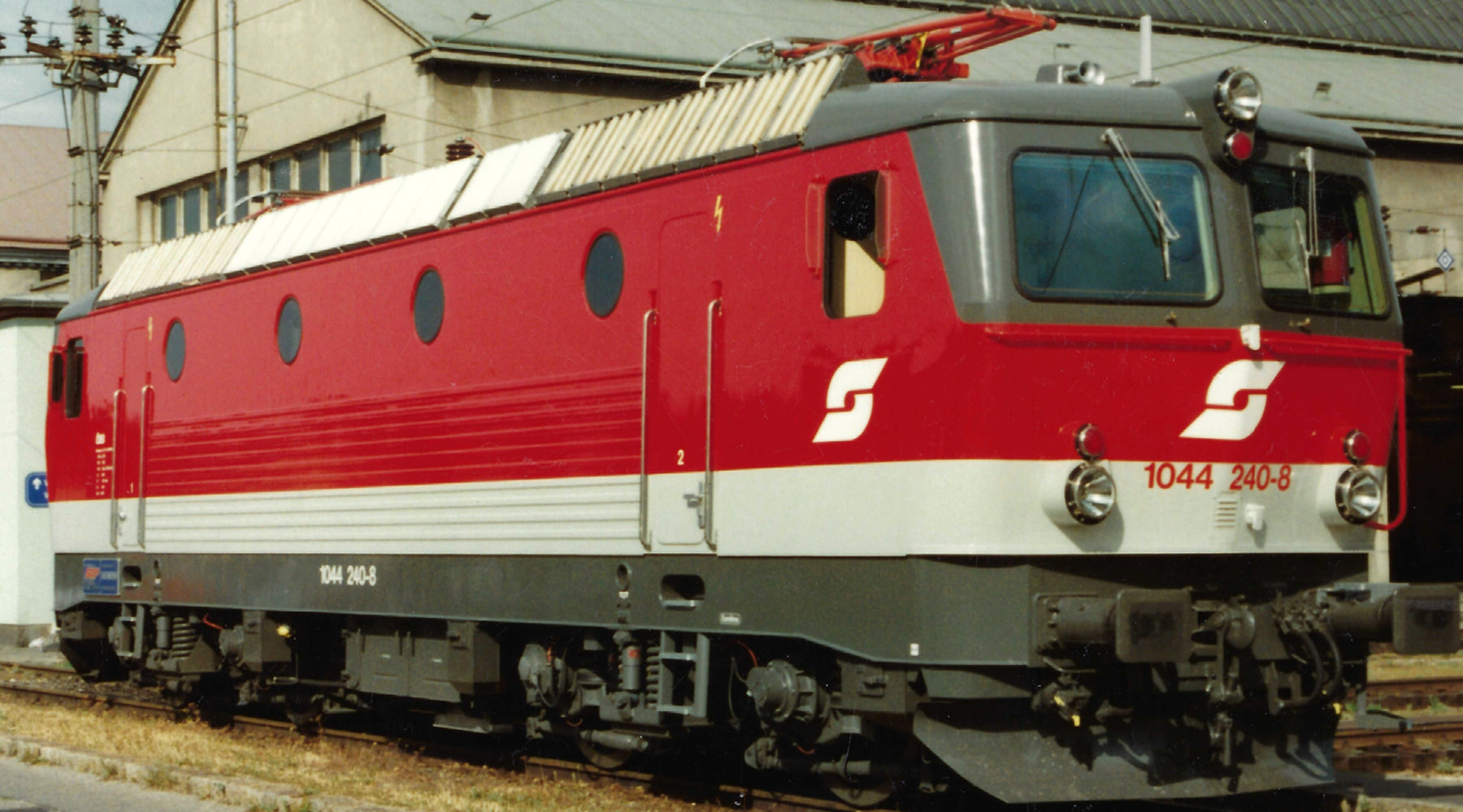 Jagerndorfer OBB Rh1044.240 Electric Locomotive V JC64550