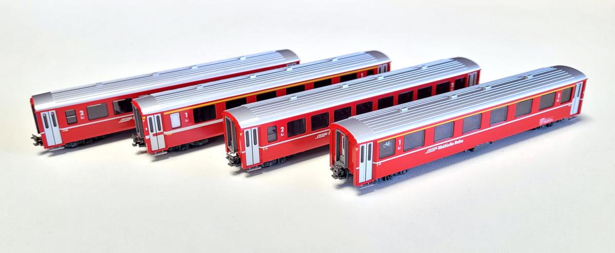 Kato (Europe) RhB EW1 Red 4 Coach Add on Set (4) K10-1414