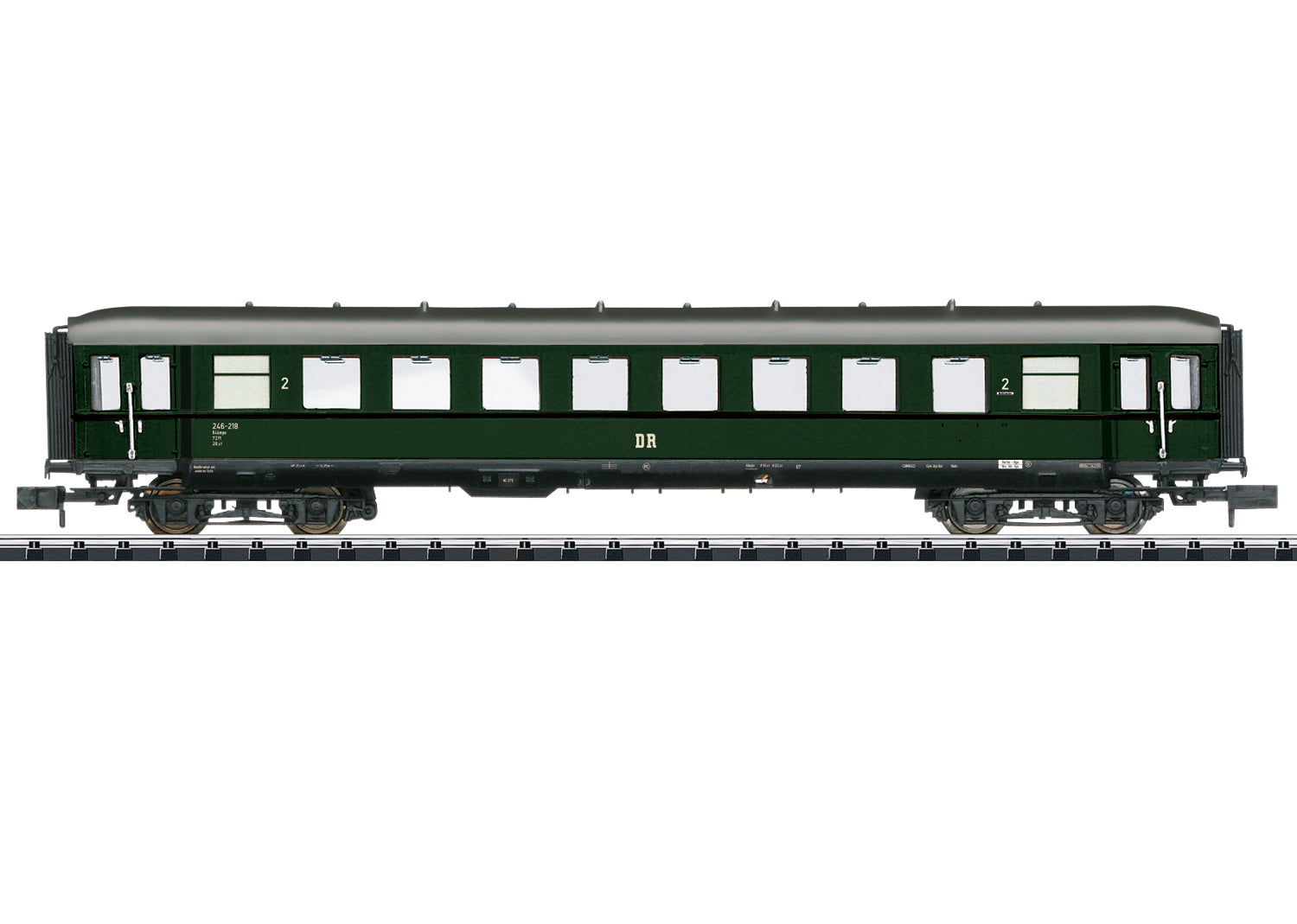 Minitrix DR B4umpe 2nd Class Coach III M18426