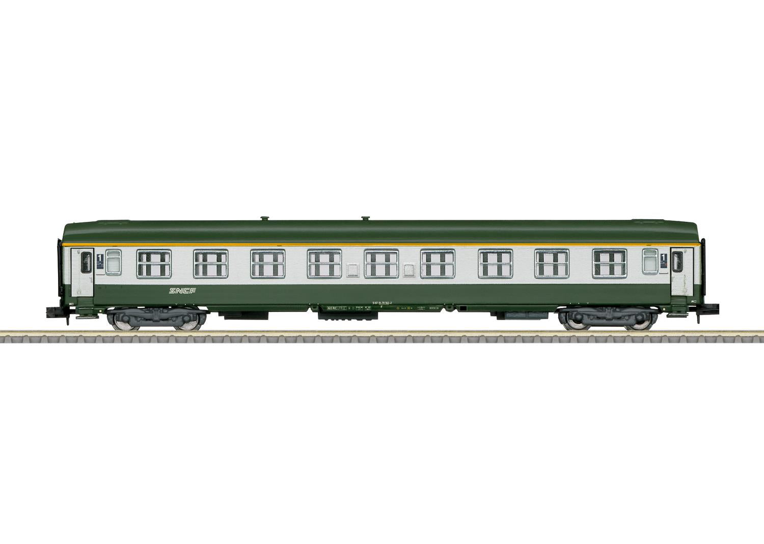 Minitrix SNCF A9 1st Class Express Coach V M18464