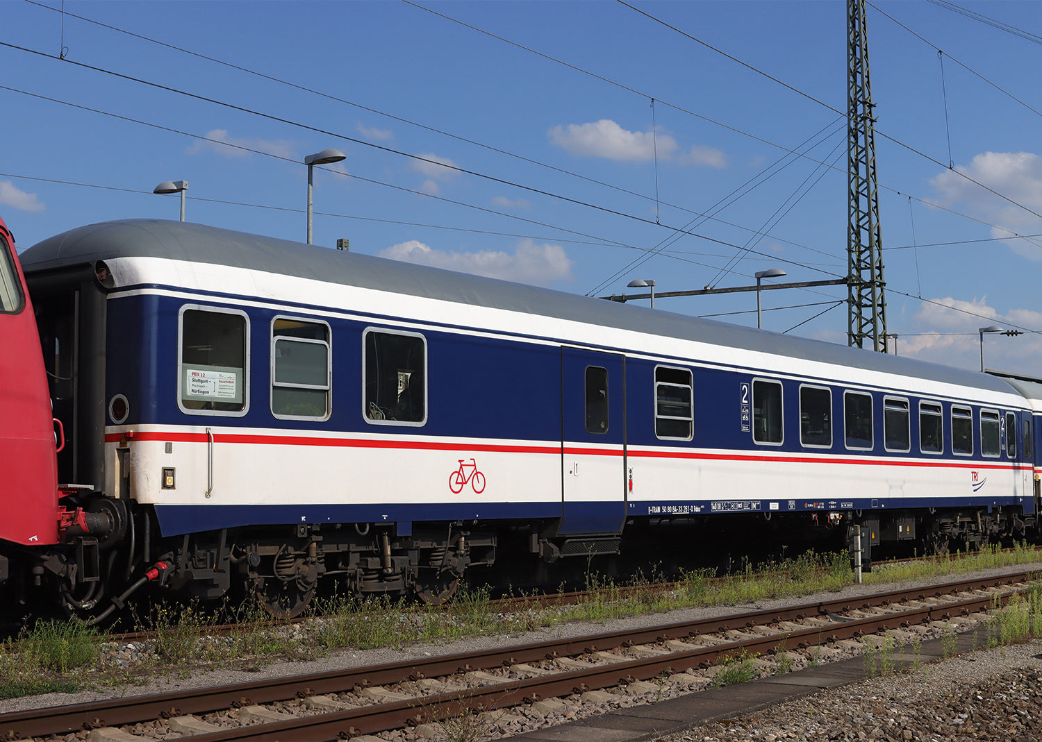 Minitrix TRI Bduu497.2 Commuter Coach VI M18488