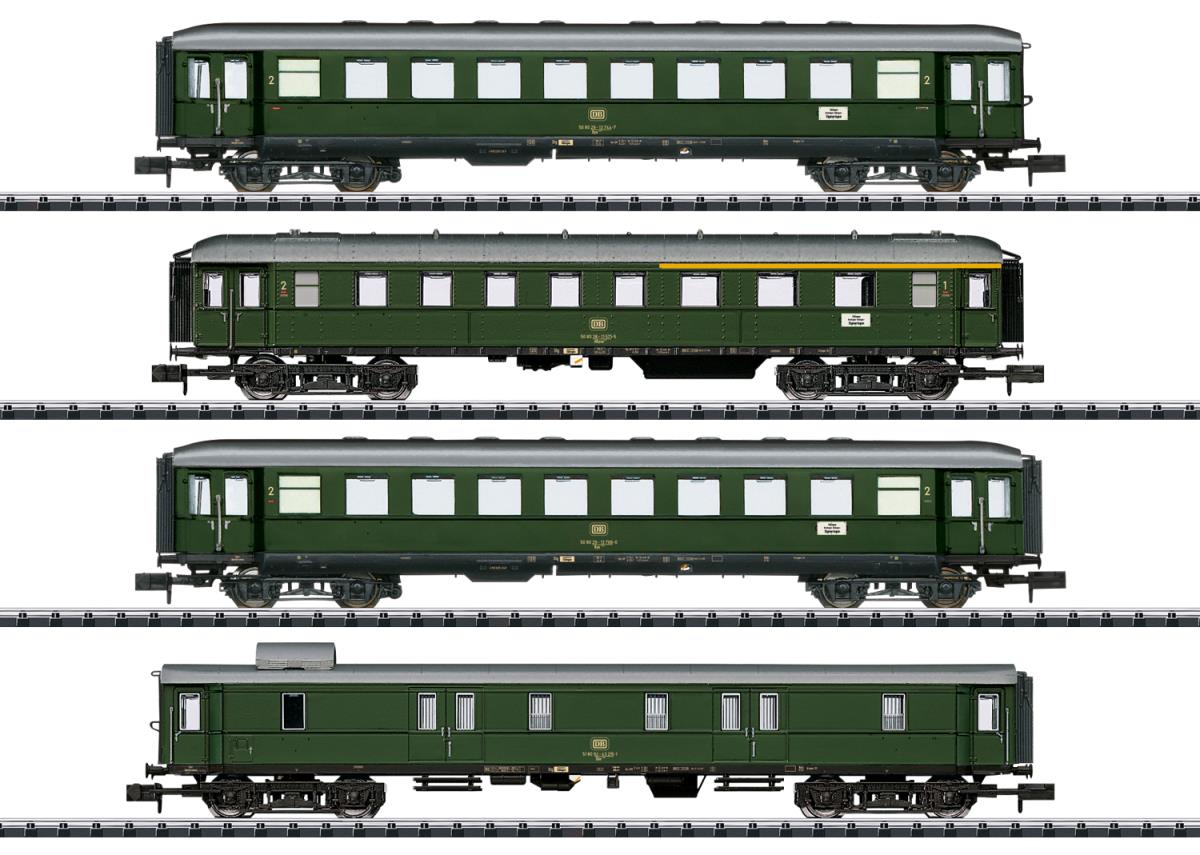 Minitrix DB E4505 Tubingen-Sigmaringen Coach Set (4) IV M18709