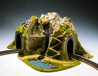 Noch Single Track Curved Tunnel 41x37x22cm N05170