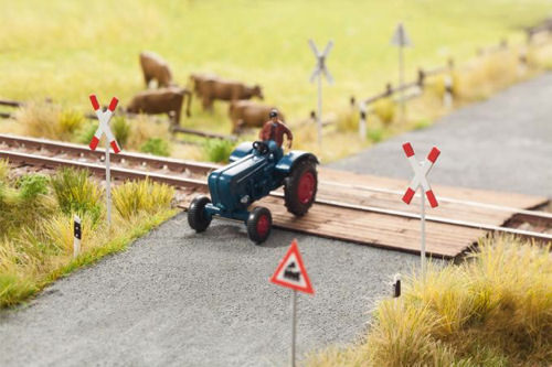 Noch St Andrews Cross (8) Laser Cut Minis Kit N14303