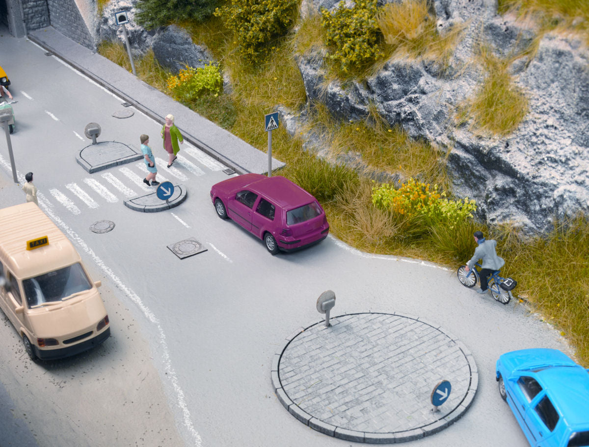 Noch Roundabout Laser Cut Minis Kit N14690 - Buildings & Structures