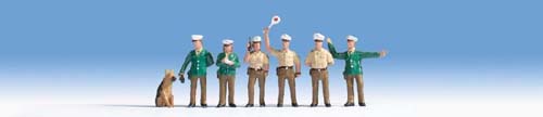 Noch German Police (6) Green Uniform and Dog Figure Set N15090