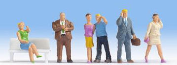 Noch Mobile Phone Users (6) Figure Set N15574