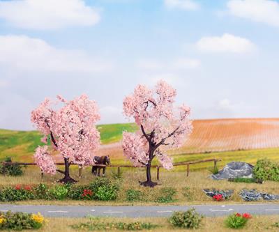 Noch Almond (2) Profi Trees 8/9cm N21996