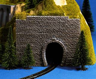 Noch Single Track Scale Transition Hard Foam Tunnel Portal (2) N44790