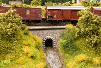 Noch Culvert Tunnel Hard Foam Kit N58296
