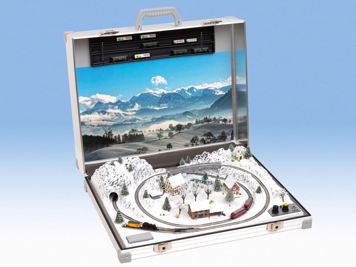 Noch St Anton Briefcase Layout w/Marklin Track N88318