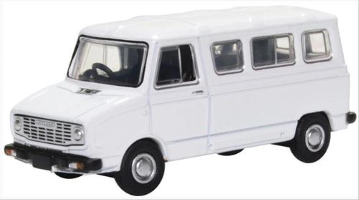 Oxford Diecast Sherpa Minibus White OD76SHP010