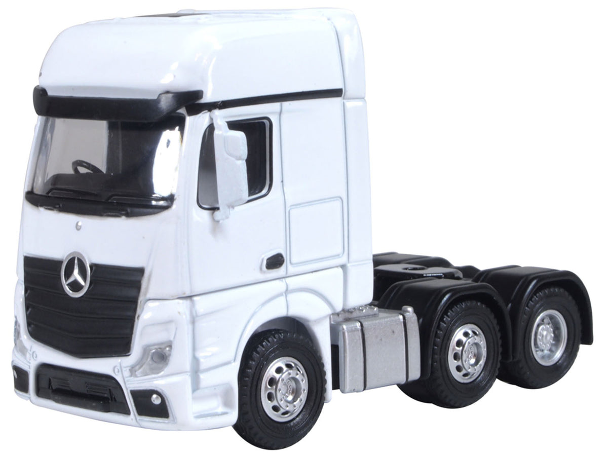 Mercedes Actros Cab White