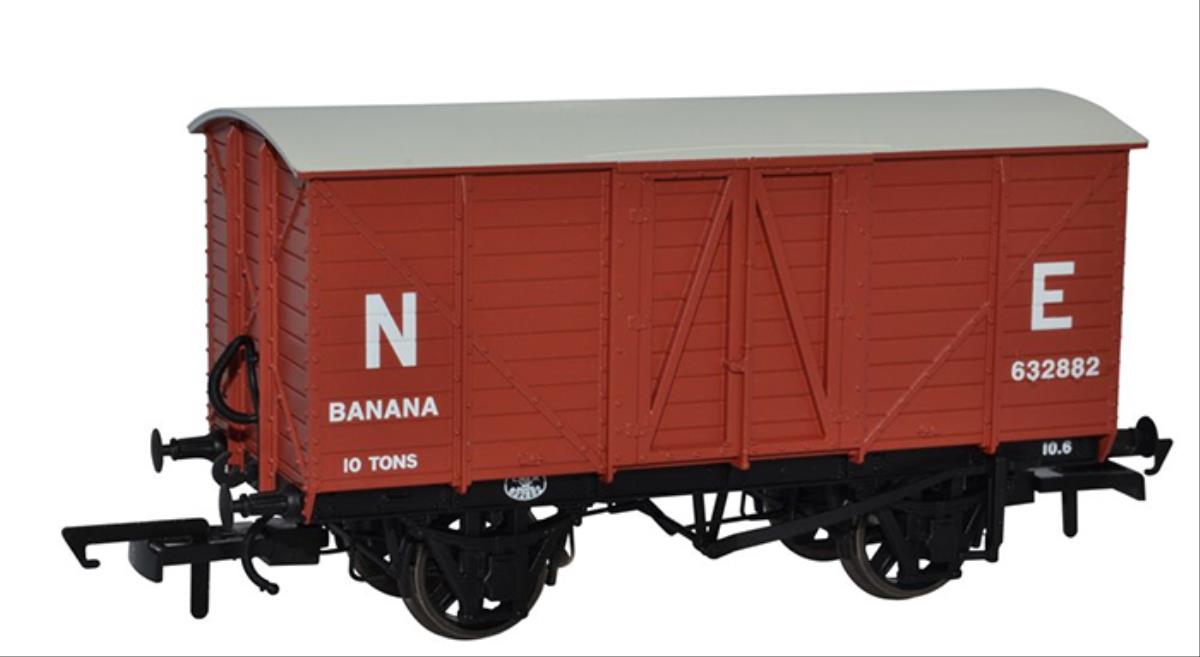 Oxford Rail Banana Van LNER 632882 OR76BAN001