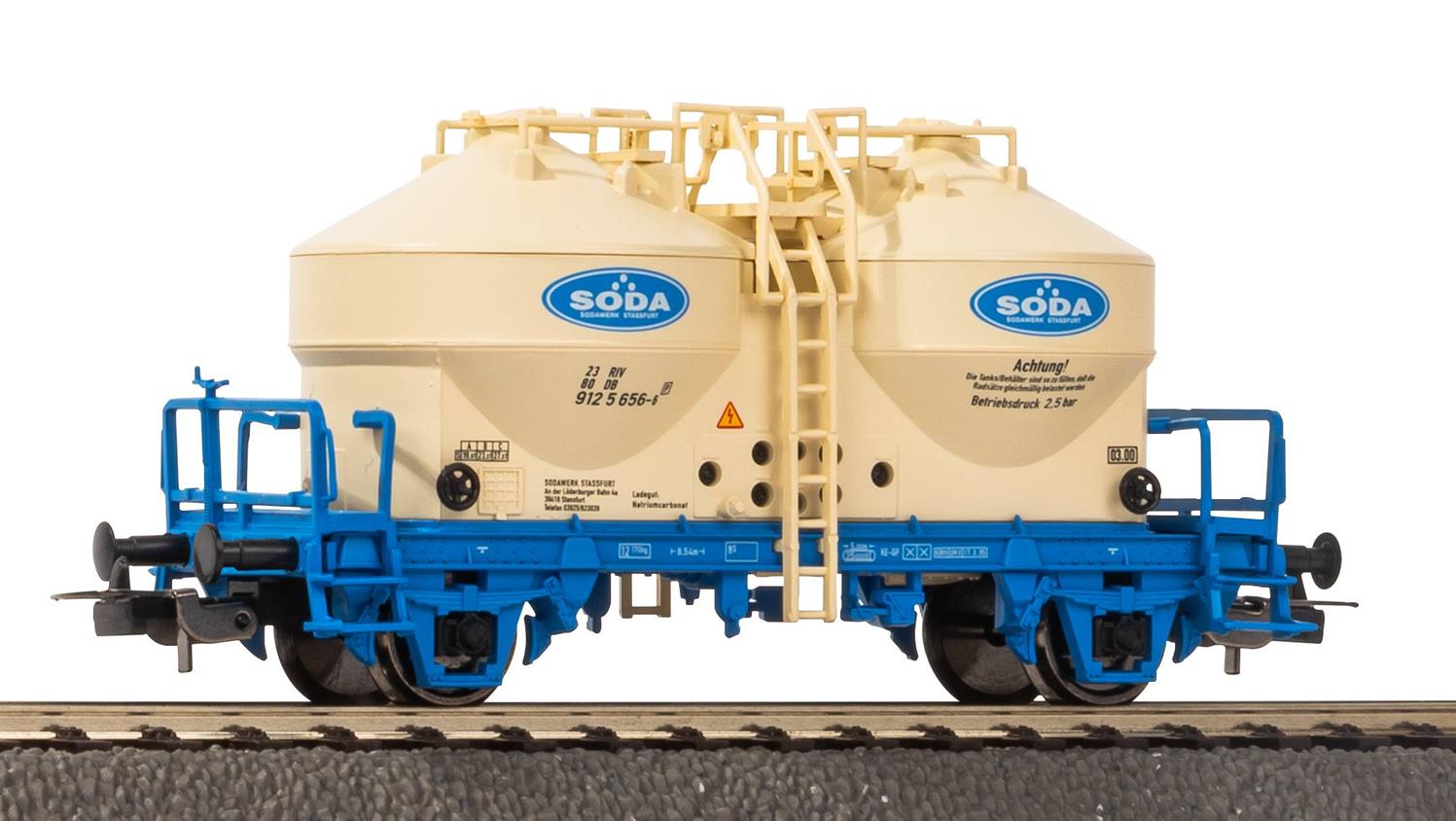 Piko Classic DBAG Soda Cement Silo Wagon V PK24511