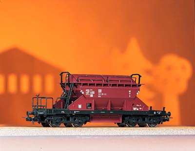Piko Expert DR KKt22 4 Axle Covered Hopper Wagon III PK54320