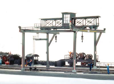 Piko Gantry Crane Kit PK61102