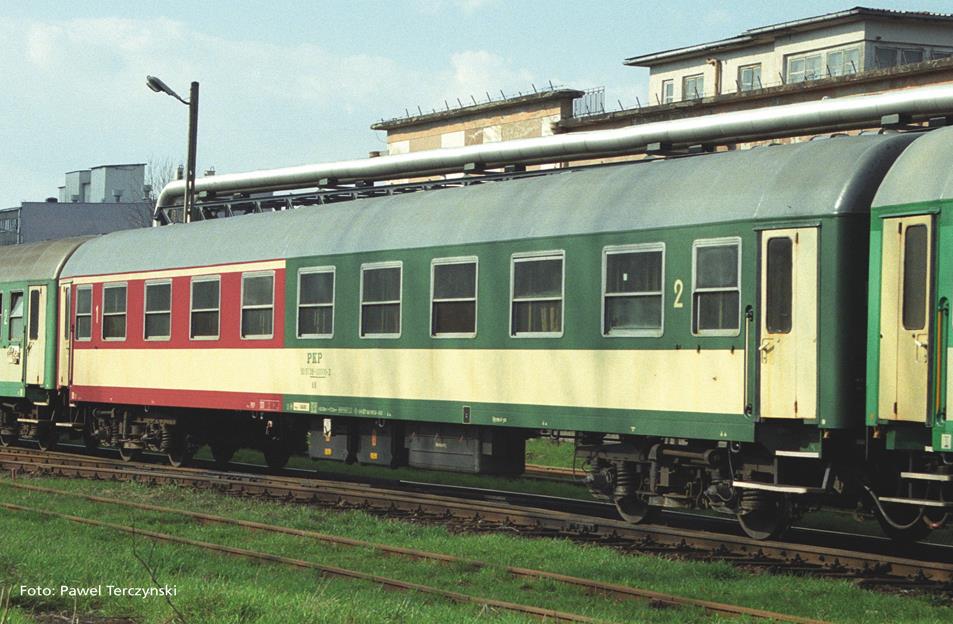 Piko Expert PKP 104Af AB 1st/2nd Class Coach V PK97617