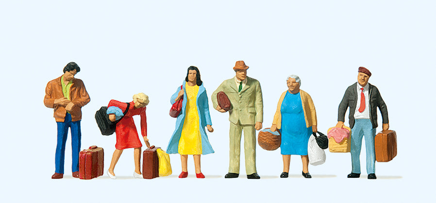 Preiser Waiting Passengers (6) Exclusive Figure Set PR10114