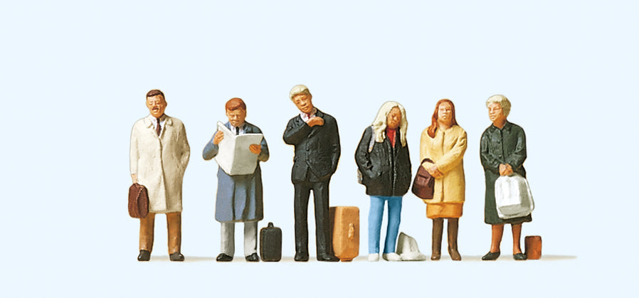 Preiser Waiting Passengers (6) Exclusive Figure Set PR10411