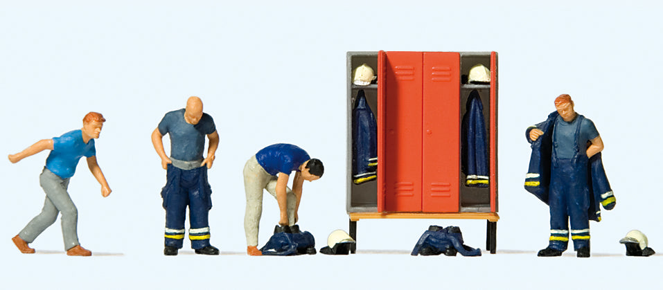 Preiser Firemen Preparing for the Fire Run (4) Exclusive Figure Set PR10642