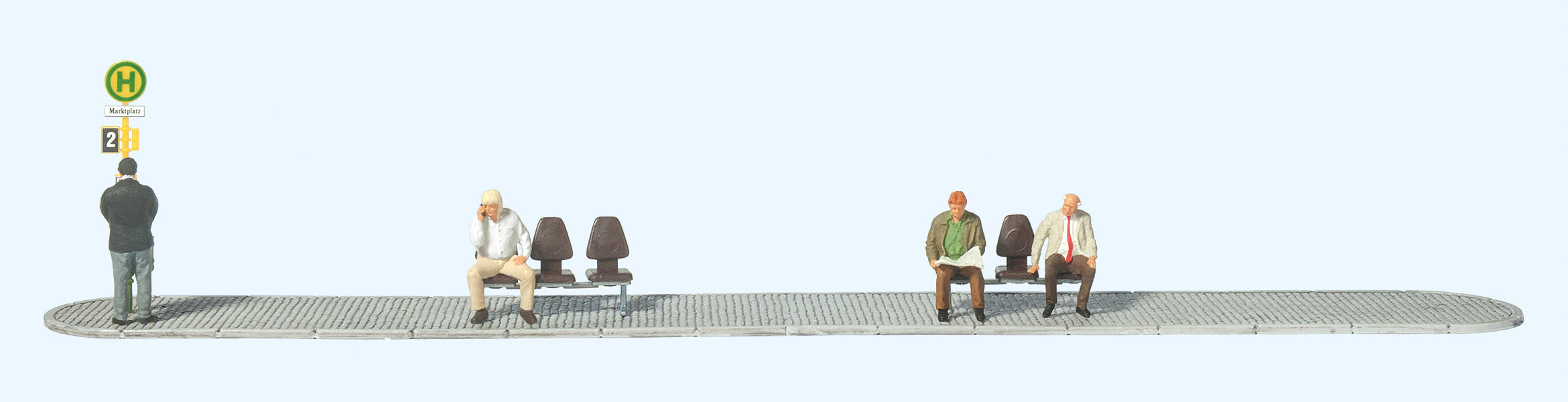 Preiser Waiting at the Bus/Tram Stop (4) Exclusive Figure Set PR10706