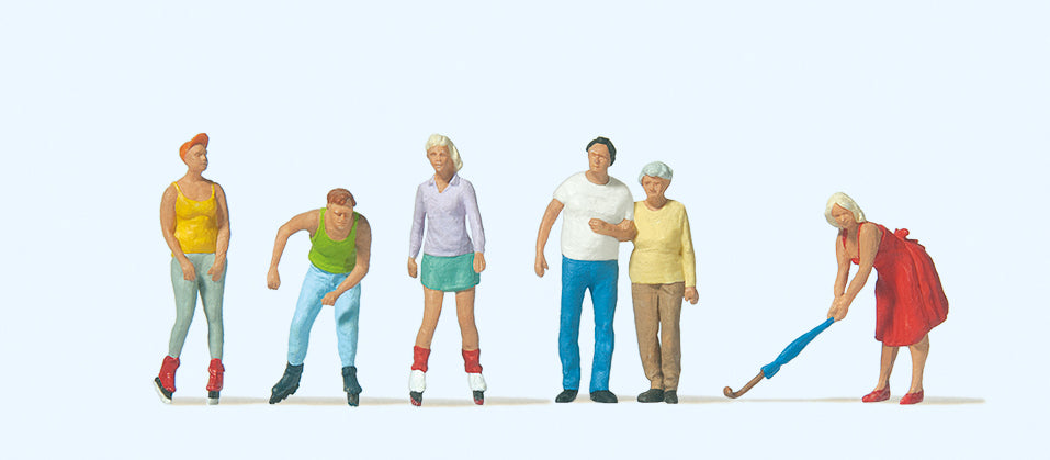 Preiser Skaters & Passers By (6) Exclusive Figure Set PR10740