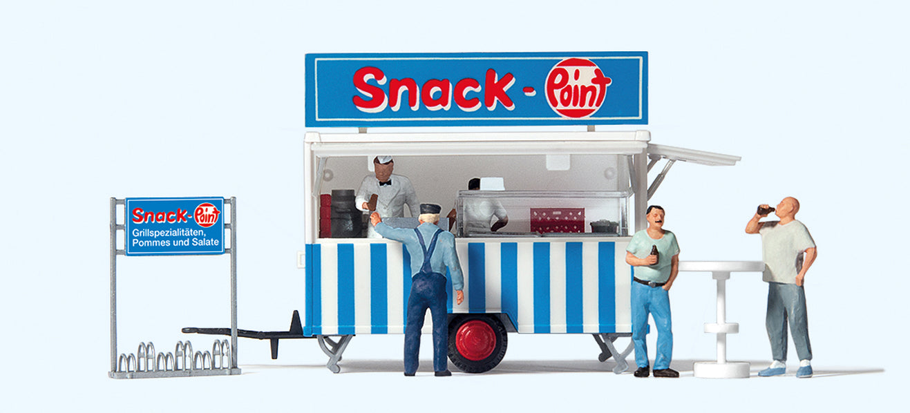 Preiser Snack Point Sales Stand (5) Exclusive Figure Set PR10749