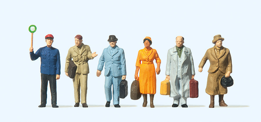 Preiser At the Platform (6) Standard Figure Set PR14049