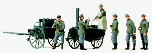 Preiser German Reich 1939-45 Joining the Chow Line (6) Kit PR16594
