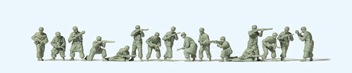 Preiser German Reich 1939-45 Paratroopers in Combat (16) Kit PR16624