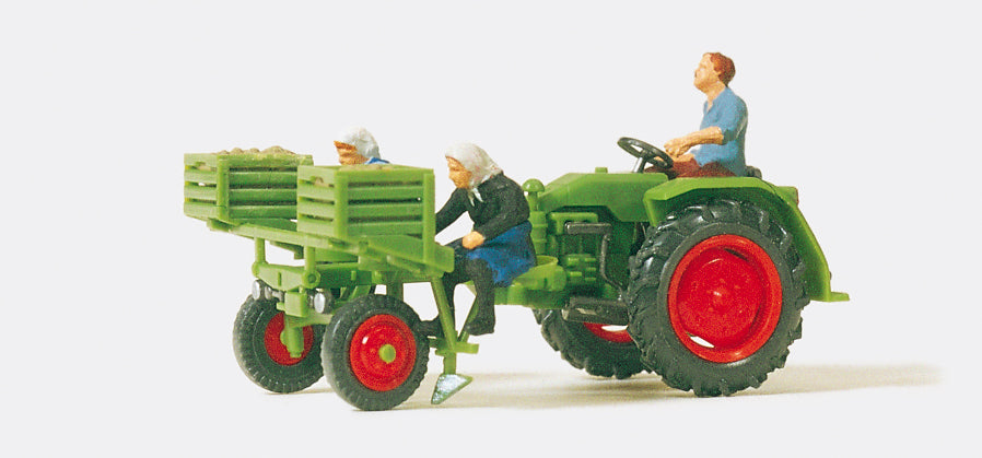 Preiser Tool Carrier with Potato Planter/Figures PR17935