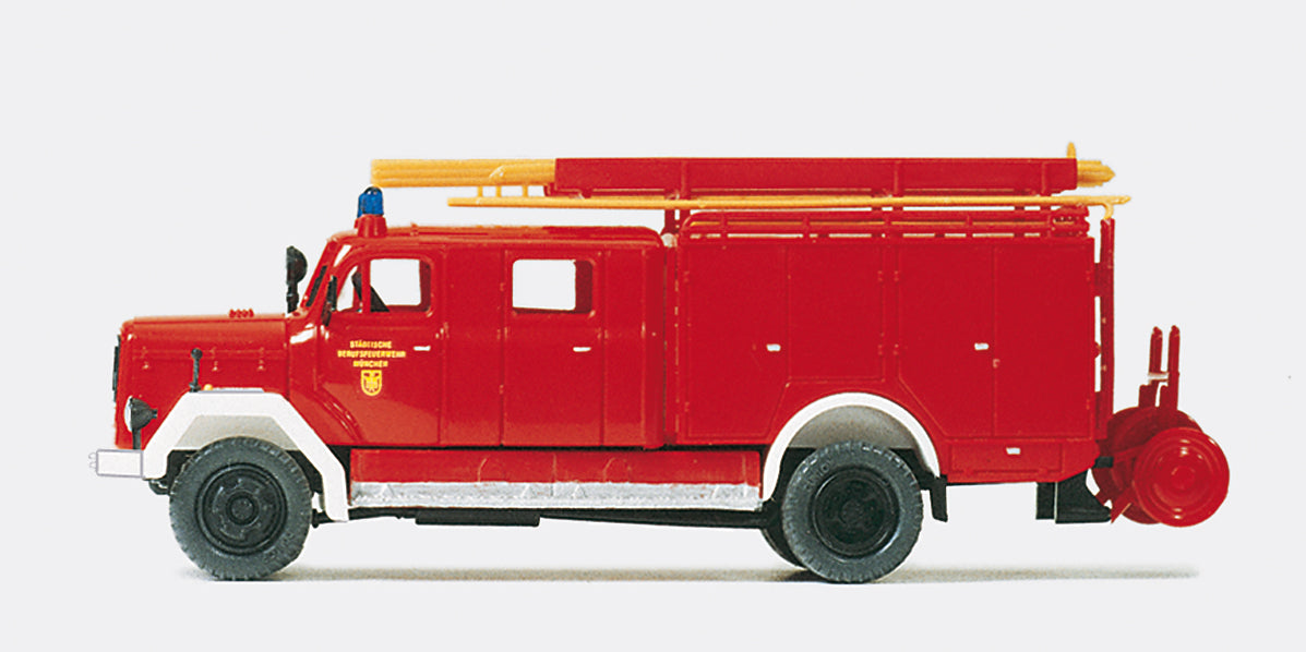 Preiser Fire Service Squad Tender Magirus F150A Kit PR31263