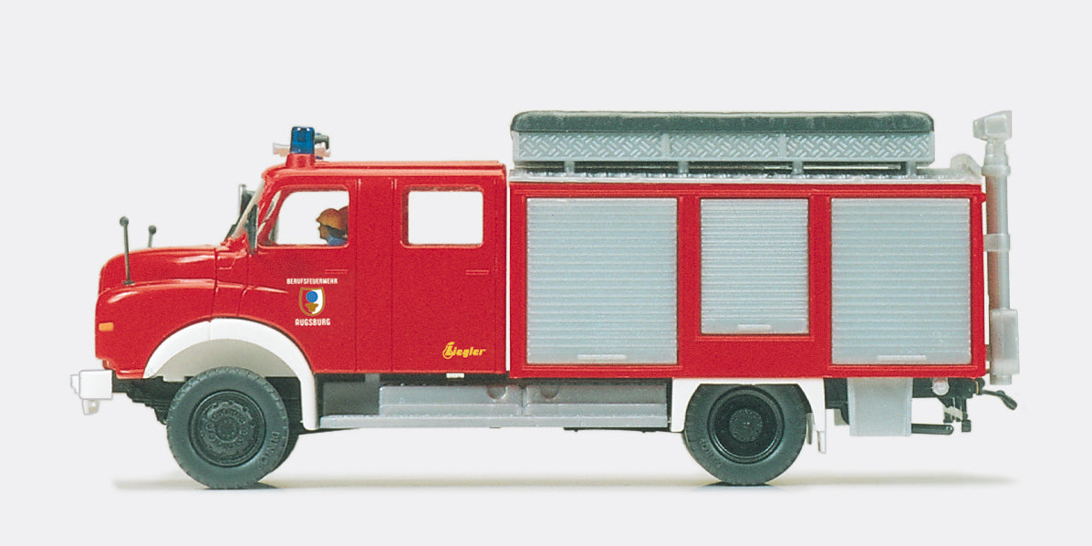 Preiser Fire Service Rescue/Oil Equipment MAN 11.168 Ziegler Body PR35006