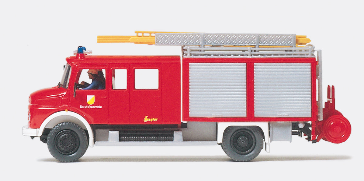Preiser Fire Service Squad Tender LF16 MB LAF1113 B/42 Ziegler Body PR35013