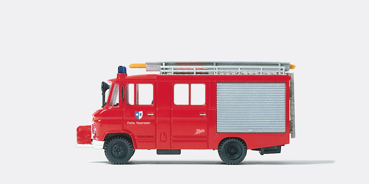 Preiser Fire Service Squad Tender LF8 MB 408 Metz Body PR35021