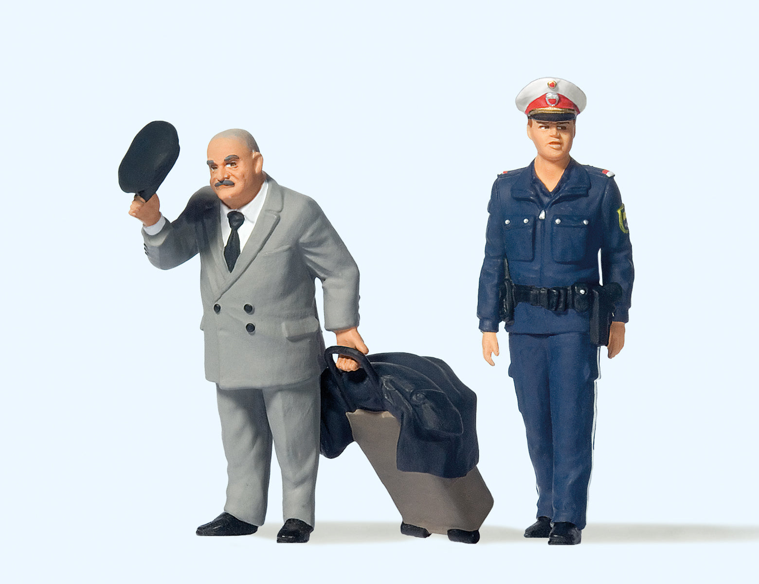 Preiser Austrian Policewoman and Traveller Figure Set PR44915