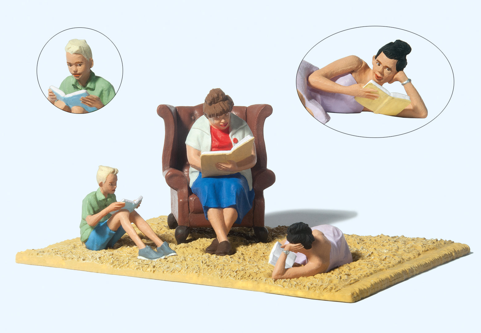 Preiser The Pleasure of Reading (3) Figure Set PR44939