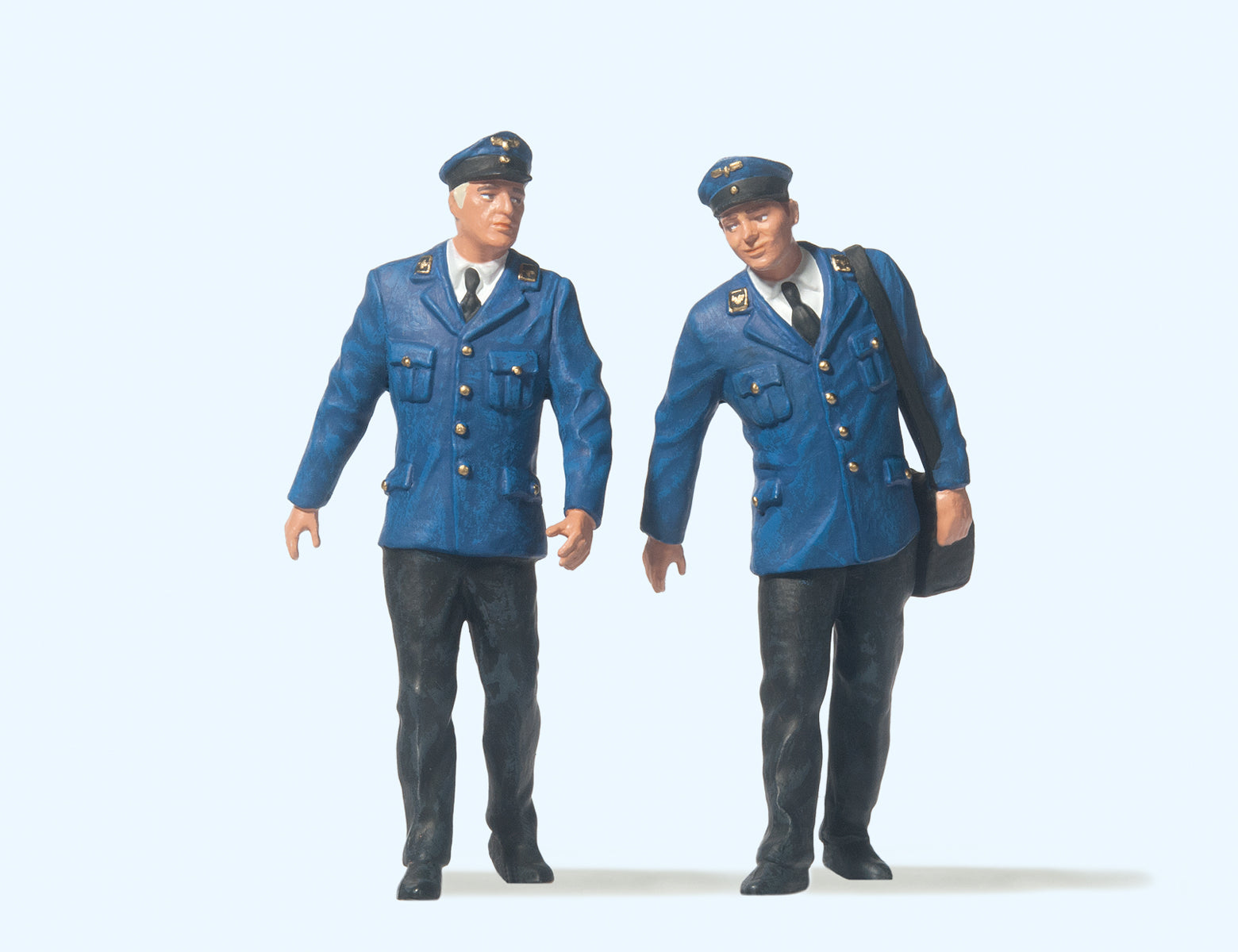 Preiser Walking Railwaymen (2) Figure Set PR45002