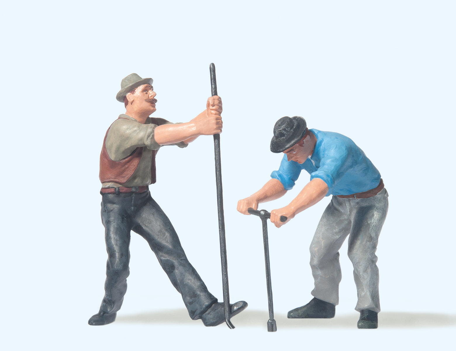 Preiser Track Workers with Spanner/Crowbar (2) Figure Set PR45009